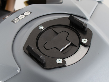 Tankring BASIC z zapięciem do tankbaga do Suzuki V-Strom 800 DE (2023-)