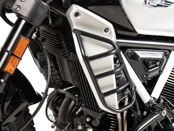 Osłona chłodnicy prawa/lewa - czarna Ducati Scrambler 800 Icon (2023-)